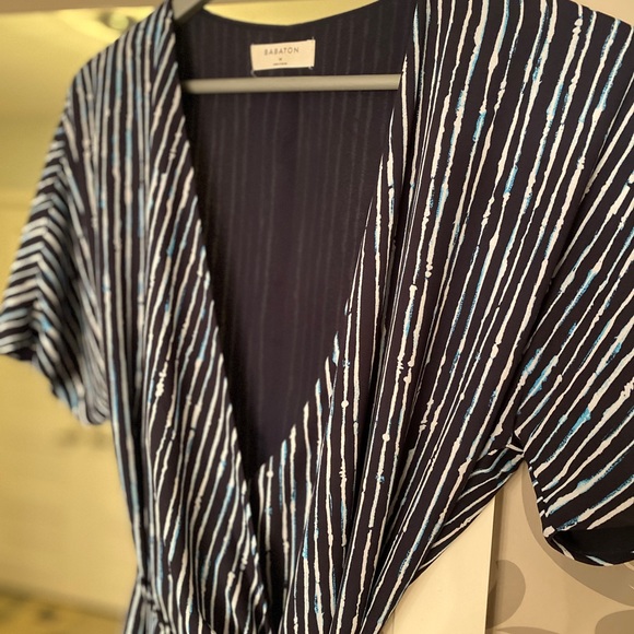 Medium Wallace Dress Aritzia - Picture 4 of 4